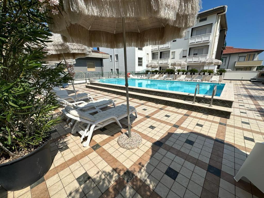 Hotel Costa Verde Pineto Eksteriør bilde