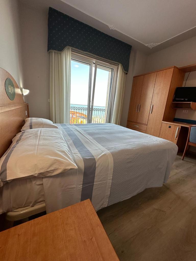 Hotel Costa Verde Pineto Eksteriør bilde
